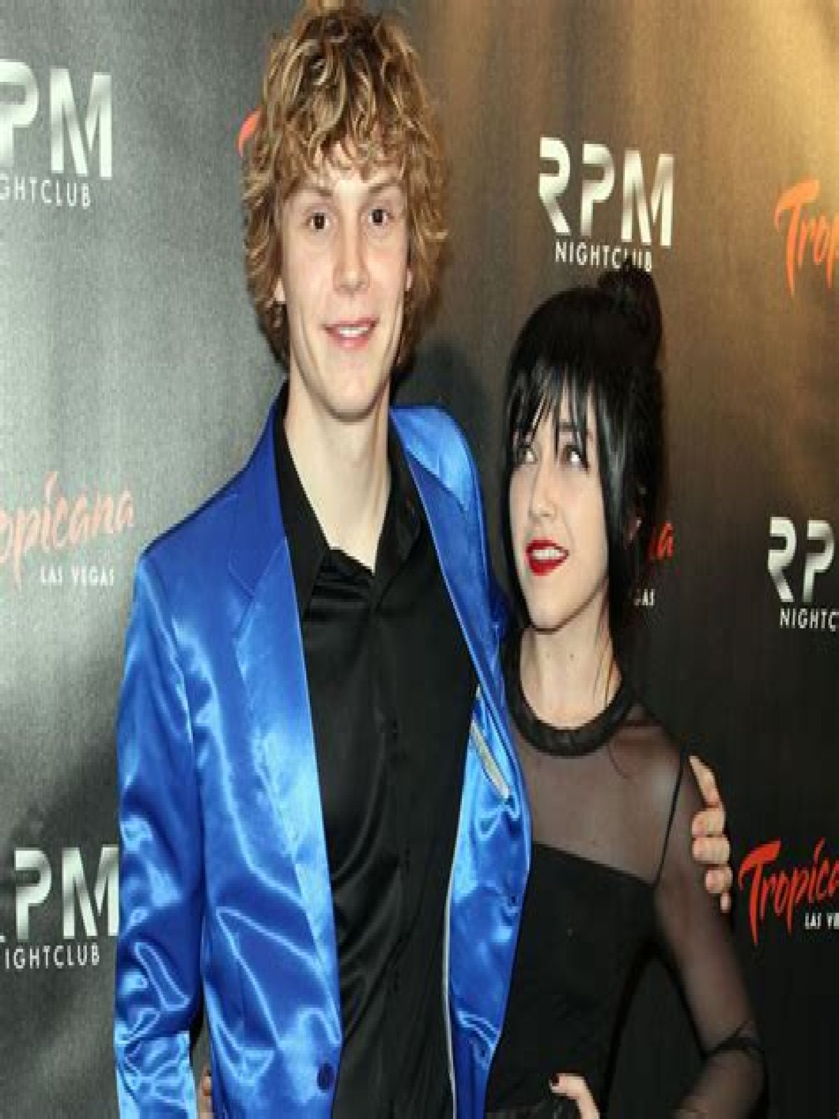 Evan Peters: Does He Have A Girlfriend or Wife